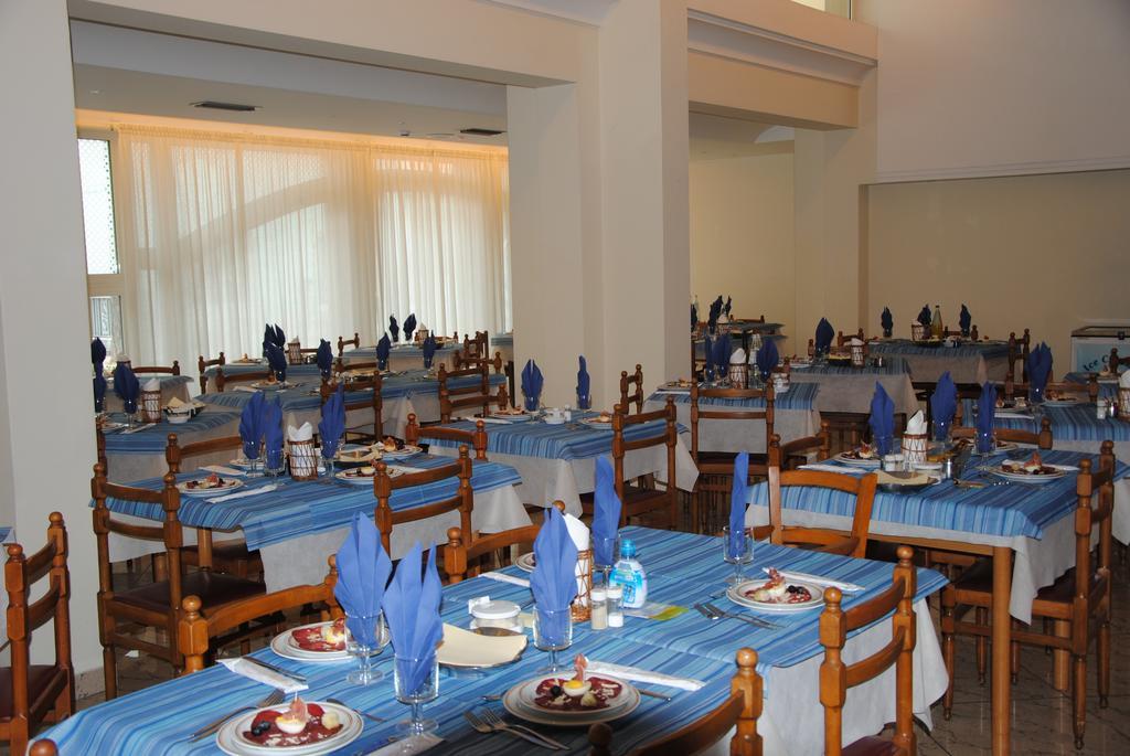 Hotel Royal 미사노아드리아티코 외부 사진