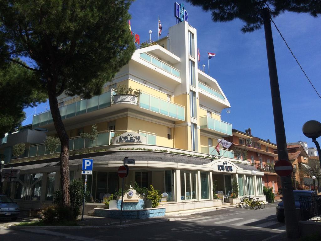 Hotel Royal 미사노아드리아티코 외부 사진