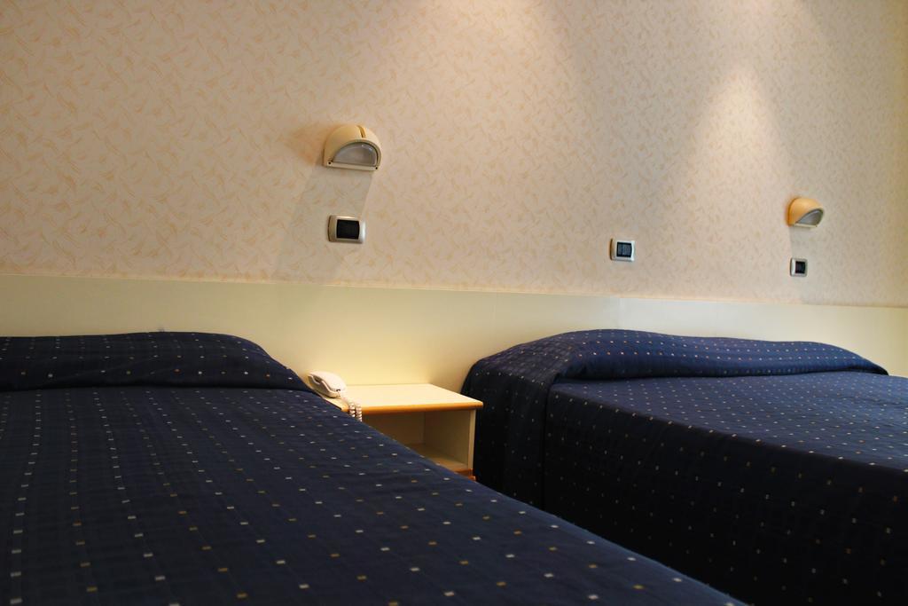 Hotel Royal 미사노아드리아티코 외부 사진