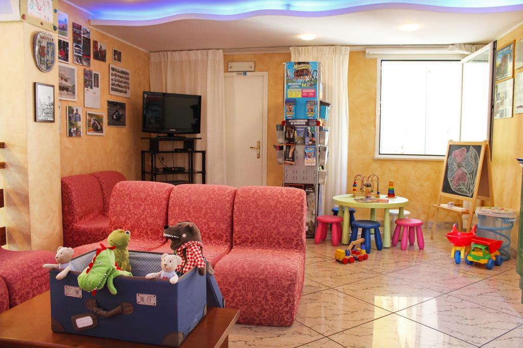 Hotel Royal 미사노아드리아티코 외부 사진