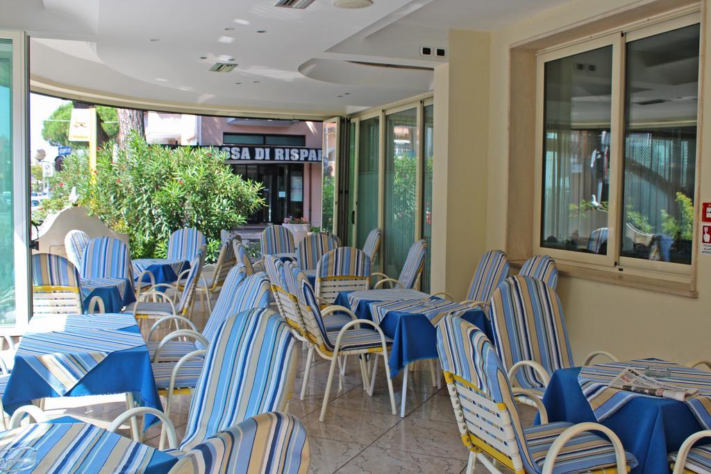 Hotel Royal 미사노아드리아티코 외부 사진